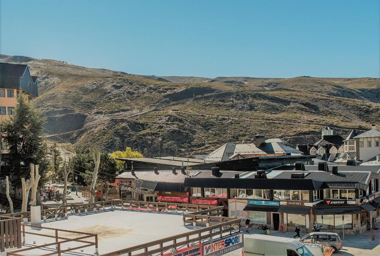 Todosierranevada Zona Baja -Plaza Principal-Junto A Los Telecabinas Sierra Nevada Dış mekan fotoğraf