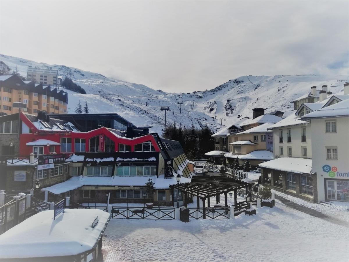 Todosierranevada Zona Baja -Plaza Principal-Junto A Los Telecabinas Sierra Nevada Dış mekan fotoğraf