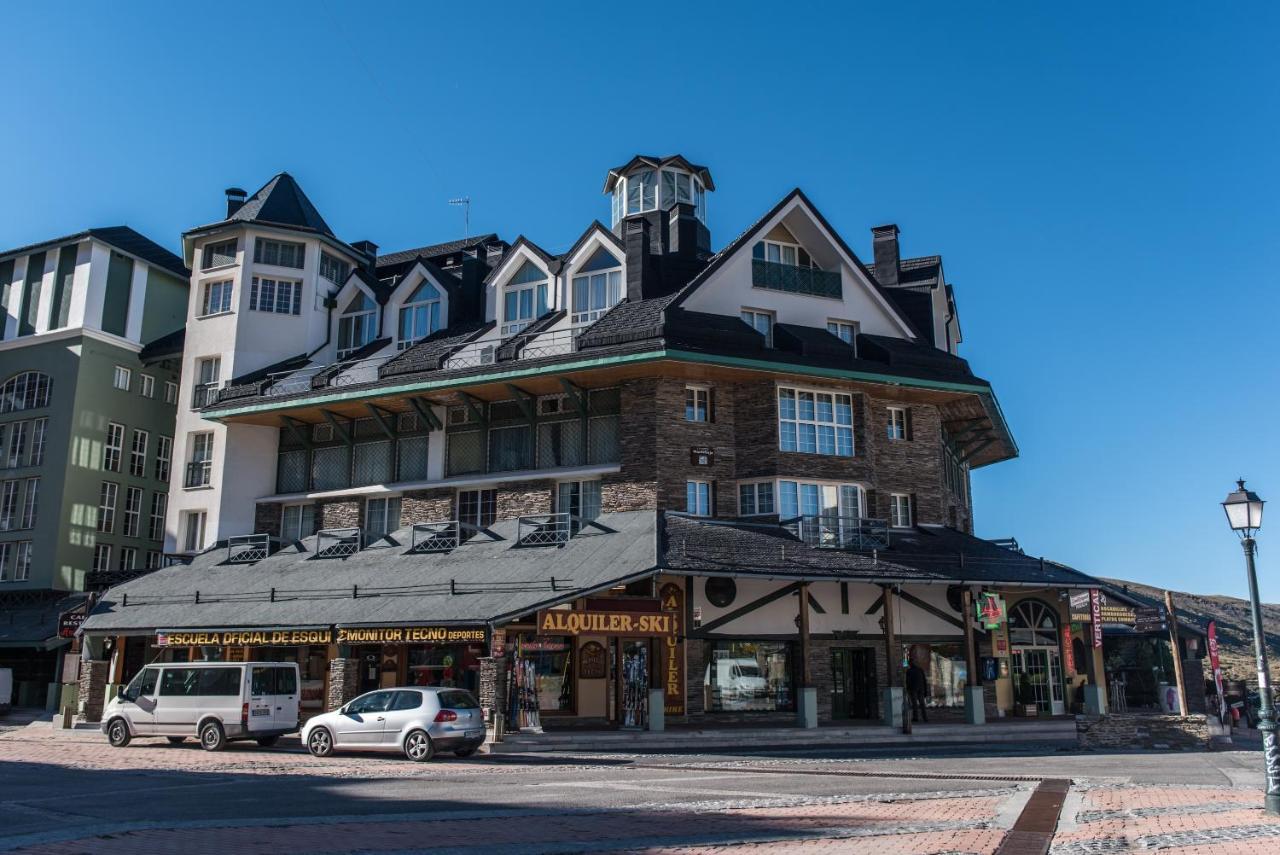 Todosierranevada Zona Baja -Plaza Principal-Junto A Los Telecabinas Sierra Nevada Dış mekan fotoğraf