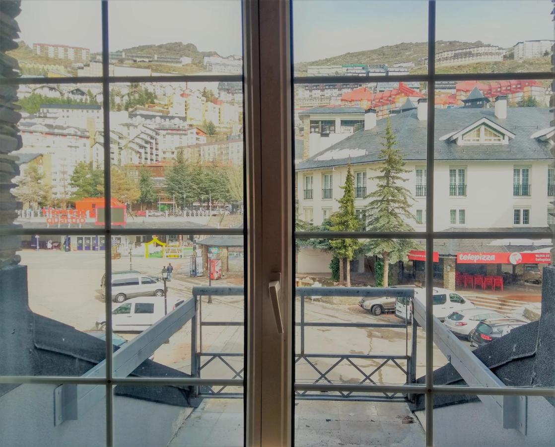 Todosierranevada Zona Baja -Plaza Principal-Junto A Los Telecabinas Sierra Nevada Dış mekan fotoğraf